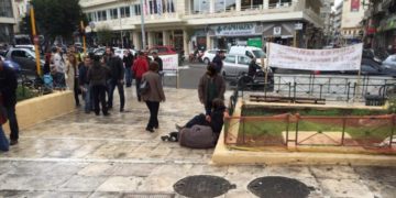 Alldaynews.gr Κρήτη: Δολοφονική επίθεση κουκουλοφόρων με ρόπαλα σε βάρος αστέγων