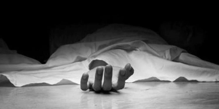Alldaynews.gr Θανατική ποινή για 16 μαθητές που έκαψαν ζωντανή 19χρονη