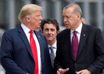 Ερντογάν σε Τραμπ: Δεν θα κηρύξω εκεχειρία, δεν ανησυχώ για τις κυρώσεις