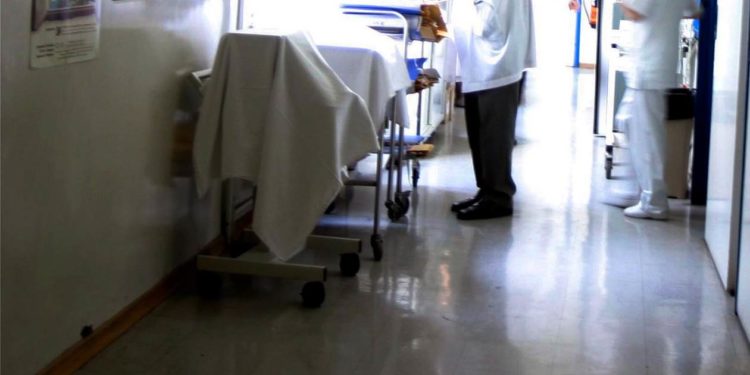Alldaynews.gr Κρήτη: Νεαρός έκοψε τις φλέβες του- Μεταφέρθηκε στο ΠΑΓΝΗ