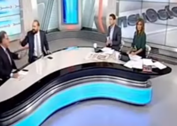«Αρπάχτηκαν» on-air Παναγιωτόπουλος – Τζανακόπουλος και… «πάμε γρήγορα σε διαφημίσεις» (Video)