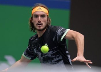 Βόμβα Τσιτσιπά στην Κίνα: Τεράστια νίκη και ανατροπή εναντίον του Νο1 Νόλε!