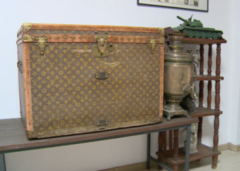 Συνταξιούχοι είχαν ένα μπαούλο Louis Vuitton του 1880, χωρίς να ξέρουν πόσο αξίζει! (Video)