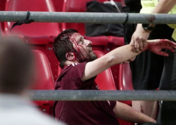 Τέσσερις τραυματίες Γερμανοί – ανοιγμένα κεφάλια στου Ρέντη! (pics)