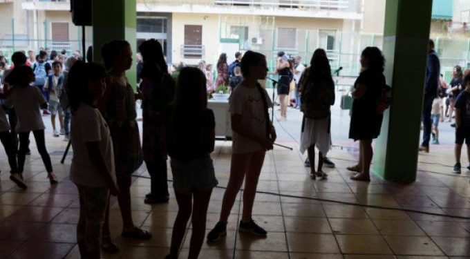 Alldaynews.gr Κλειστό το σχολείο μετά την επίθεση πατέρα σε δασκάλα