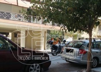 Γέννησε με τον σύντροφό της και παράτησαν το μωρό έξω από πολυκατοικία! Οργή για τη νέα εγκατάλειψη βρέφους στη Θεσσαλονίκη