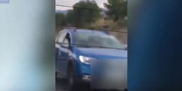 Ασυγκράτητοι: Έκαναν σ3ξ ενώ οδηγούσαν, τους κατέγραψε κάμερα και πήγαν φυλακή! (vid)