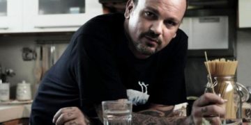 Ο Δημήτρης Σκαρμούτσος αποκαλύπτει τον λόγο που έφυγε από τον ΣΚΑΪ (Video)