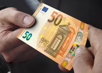 Αυξήσεις για πάνω από 260.000 συνταξιούχους από τον Νοέμβριο