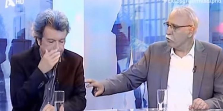 Alldaynews.gr Το πρώτο άρθρο του Πέτρου Τατσόπουλου μετά το χειρουργείο: Στα χέρια των άλλων