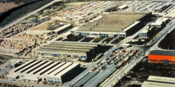 Μοναδικό στην Ευρώπη: Το φιάσκο που έκλεισε το υπερσύγχρονο εργοστάσιο της Nissan στο Βόλο