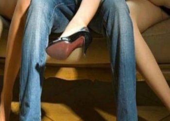 «Ροζ» σκάνδαλο στις Σέρρες: Δύο 40αρες νοικοκυρές «ξεζούμισαν» 17χρονο!