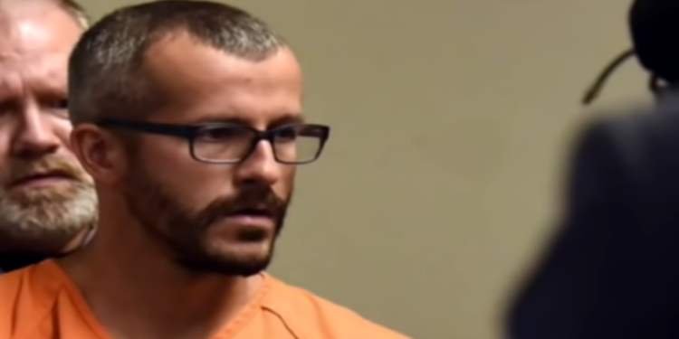 Η εξομολόγηση του πατέρα δολοφόνου: «Η ερωμένη μου με παρότρυνε να σκοτώσω την οικογένειά μου για να κάνουμε έναν γιο»