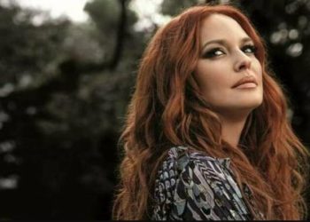 Το δράμα της Χρηστίδου για τον γάμο: «Καθόμουν μόνη μου και έκλαιγα»