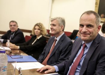 ΕΡΤ: Άγριος καβγάς Ζούλα – Γαμπρίτσου, ακούστηκαν στους διαδρόμους