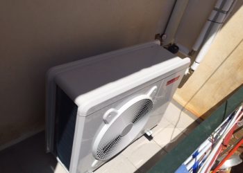 Κλιματιστικό έπεσε από τον όγδοο όροφο και σκότωσε κοριτσάκι 2 ετών (pics)