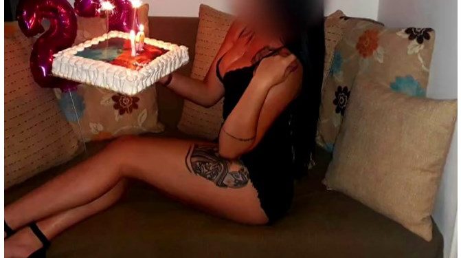 Τραγικό: Πέθανε η 24χρονη Barwoman που πυροβολήθηκε στο κεφάλι σε γνωστή καφετέρια του  Πειραιά[photos]