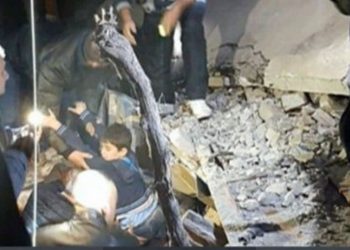 Αλβανία: «Βομβαρδισμένο τοπίο» μετά τον ισχυρό σεισμό – Συγκλονιστικές εικόνες από την καταστροφή – Διάσωση live παιδιού