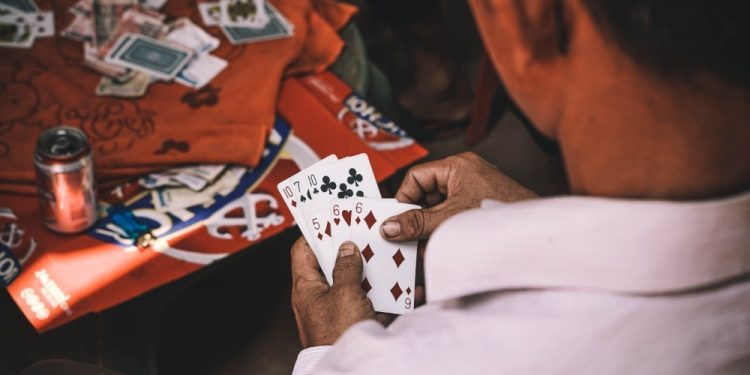 Αστυνομικός έφαγε 540.000 ευρώ από το Ταμείο της Αστυνομίας – Έκλεβε λεφτά για να τζογάρει