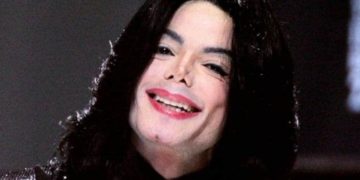 Σάλος με τον σωσία του Michael Jackson! Πιστεύουν πως είναι αυτός ο αληθινός!