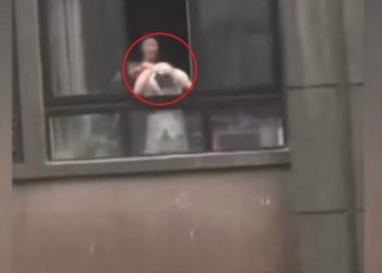 Έτσι λούζονται σε κομμουνιστικό καθεστώς – Τραγική εικόνα[video]