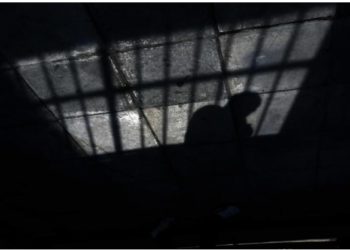 Σοκ στην Κυψέλη! Βρήκαν 27 ψυχές σε safe house με κάγκελα… μέσα – έξω!
