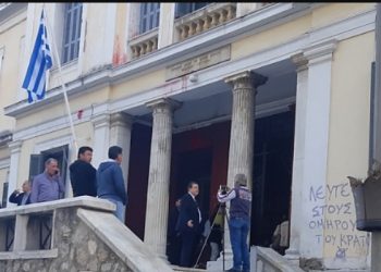 Στο σκαμνί γνωστός Έλληνας δικηγόρος-Κατηγορείται για ασέλγεια σε 11χρονη
