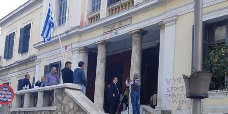 Alldaynews.gr Στο σκαμνί γνωστός Έλληνας δικηγόρος-Κατηγορείται για ασέλγεια σε 11χρονη