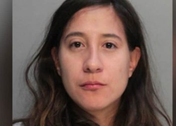 33χρονη δάγκωσε το μόριο του συντρόφου της από την ζήλια!