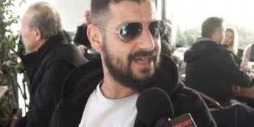 Eπική δήλωση καπνιστή σε καφετέρια: «Για το τσιγαράκι να πούμε…»[video]