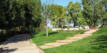 Ζευγάρι τα πέταξε όλα και έκανε σεξ στη μέση του πάρκου![photos]