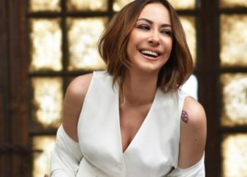 Απίστευτη απάντηση Ασλανίδου σε Ζαχαράτο για το… υαλουρονικό