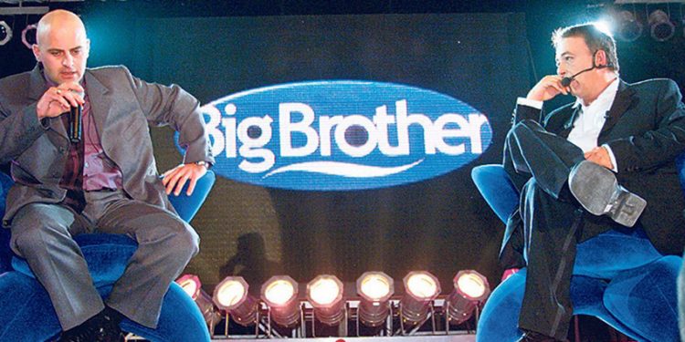 Alldaynews.gr Ο θηλυκός Μικρούτσικος: Αυτή είναι η παρουσιάστρια-έκπληξη του Big Brother!