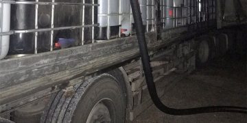 Κύκλωμα νοθείας καυσίμων: Είκοσι πρατήρια στην Αττική έβαζαν οινόπνευμα αντί βενζίνης – “Έβαζες 10 ευρώ και τελείωνε σε μισή ώρα”