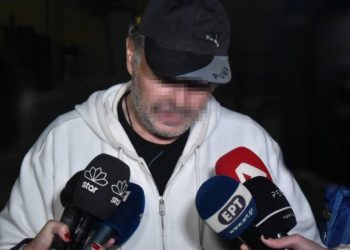 Στη φυλακή ο φονιάς των Μεγάρων: «Ήθελα να αυτοκτονήσω, όχι να σκοτώσω – Πήγα να χαιρετήσω το παιδί»