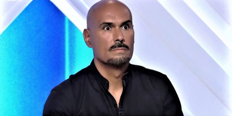 Alldaynews.gr Γκάφα ολκής: Οι παίκτριες του GNTM φωτογραφήθηκαν γυμvόστηθες αλλά η παραγωγή… ξέχασε να βάλει μωσαϊκό σε μία! (Pics)