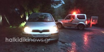 Alldaynews.gr Σε χαράδρα της Χαλκιδικής βρέθηκε νεαρή οδηγός που είχε ξεκινήσει από τη Θεσσαλονίκη! (pics)