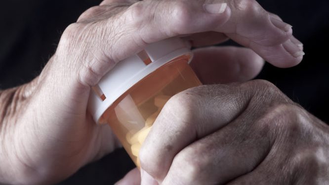 Alldaynews.gr Φάρμακο για την αρθρίτιδα αυξάνει τον κίνδυνο θρομβώσεων – Προσοχή εφιστά ο ΕΟΦ!