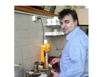 «Γιατί κύριε κράτος;»: H ανάρτηση Αγρινιώτη καφετζή που έγινε viral