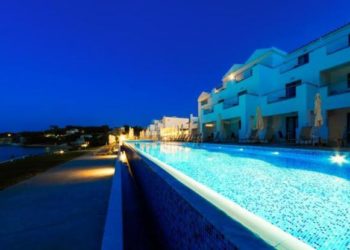 Στα χέρια της TUI γνωστό 4αστερο και άλλα 15 ξενοδοχεία της Thomas Cook στην Ελλάδα