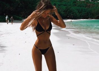 Η Γαλλίδα επιχειρηματίας με τον καuτό λογαριασμό στο Instagram