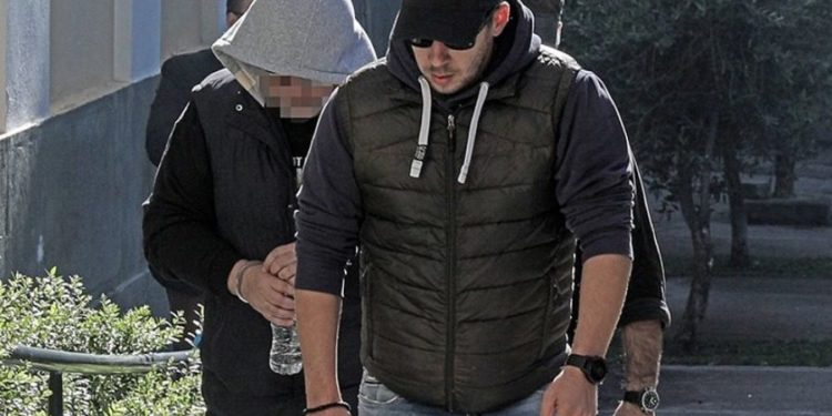 Alldaynews.gr Μέγαρα: «Αποχαιρέτησα το παιδί μου για να αυτοκτονήσω»