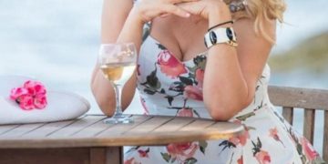 Alldaynews.gr «Η πρώτη μου σχέση ήταν με έναν gay συμμαθητή μου»