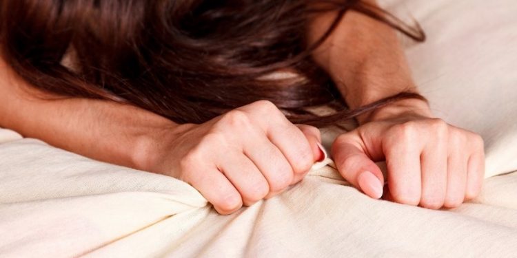 Alldaynews.gr Γυναικείος οργασμός: Η πρόκληση των 21 ημερών – Αντέχεις;