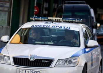 Πειραιάς: Πυροβολισμοί το πρωί σε καφέ, στο νοσοκομείο γυναίκα με σφαίρα στο κεφάλι