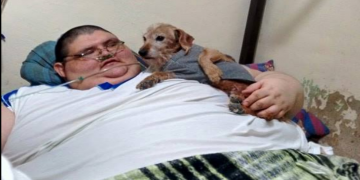 Alldaynews.gr Ο πιο παχύς άντρας του κόσμου έχασε σχεδόν 330 κιλά και μπορεί να περπατήσει ξανά (pics, vid)