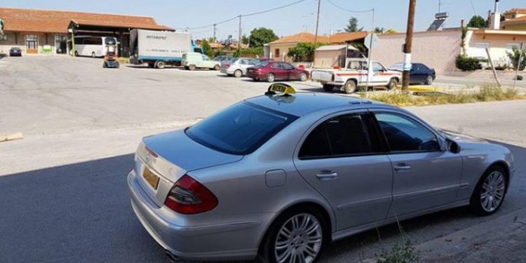 Alldaynews.gr Πυκνό μυστήριο με εξαφάνιση οδηγού ταξί – Το σημείωμα και η αναζήτηση στο “Τούνελ” (Video)