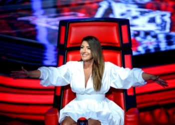 Alldaynews.gr Μόλις 17 ετών: Κόρη δημοσιογράφου τα… έσπασε στο «The Voice» (Vid)
