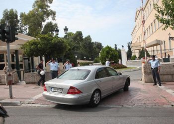 Αυτά είναι τα αυτοκίνητα leasing που μπορούν να επιλέξουν οι βουλευτές!