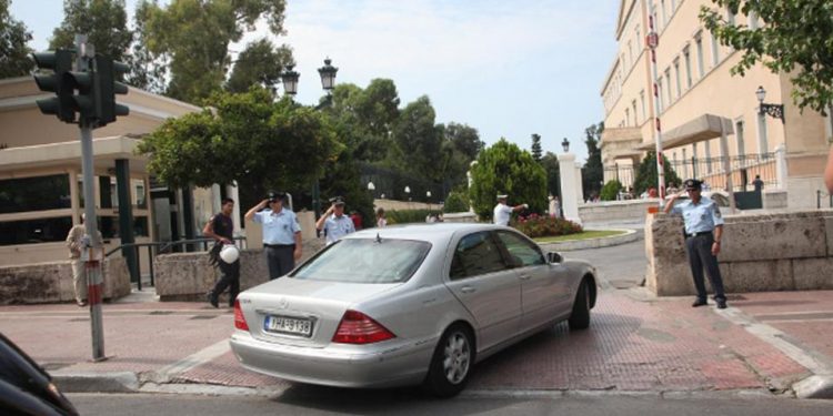 Αυτά είναι τα αυτοκίνητα leasing που μπορούν να επιλέξουν οι βουλευτές!